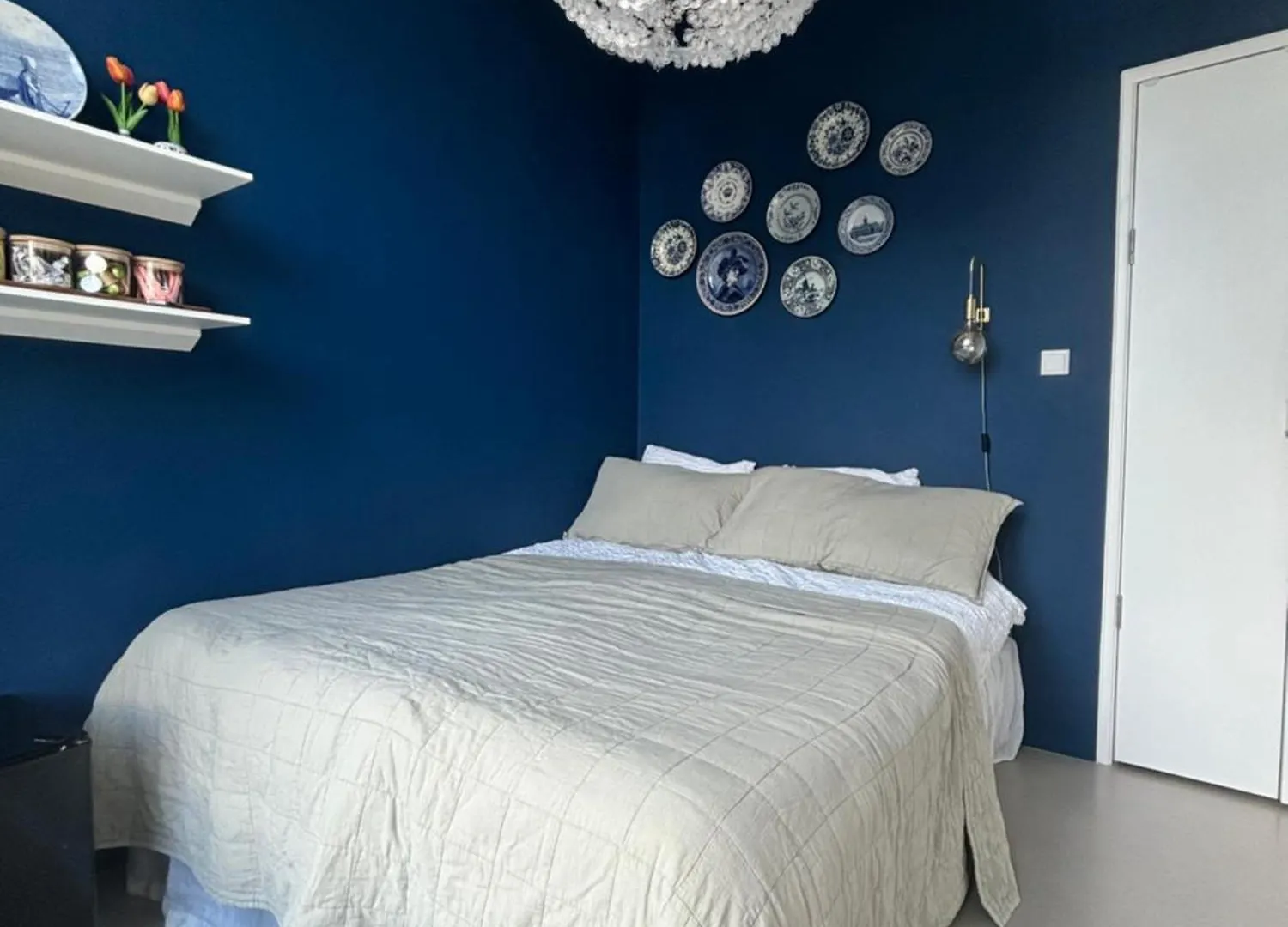 Guest house Lovely Small Apartment In 'De Pijp' Amsterdam Netherlands